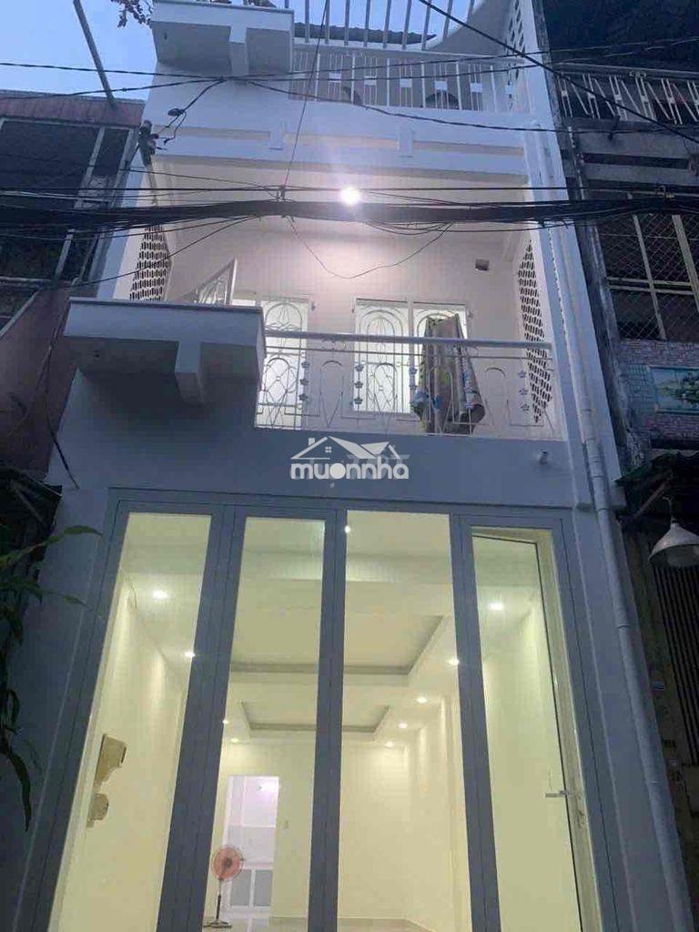 Nhà thuêq11  lạc long quân f3- 12triệu