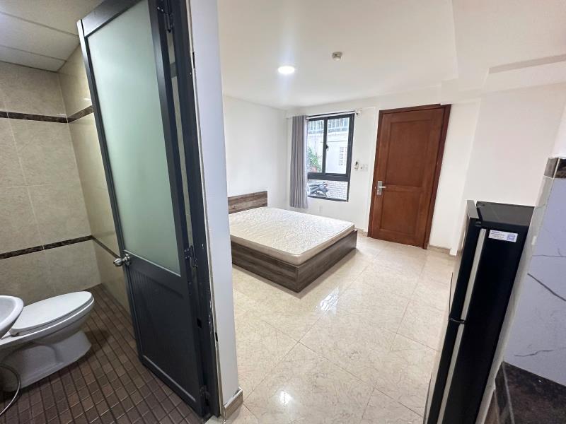 🏠 Căn hộ cửa sổ trời lớn thoáng – tách bếp | hoàng hoa thám, p7, bình thạnh - gần q1 - Ảnh 4