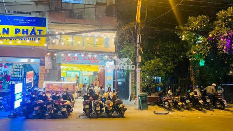 Mặt bằng 5x10, 1 trệt+1 lửng, vị trí đẹp c.v.a sát góc đinh bộ lĩnh !