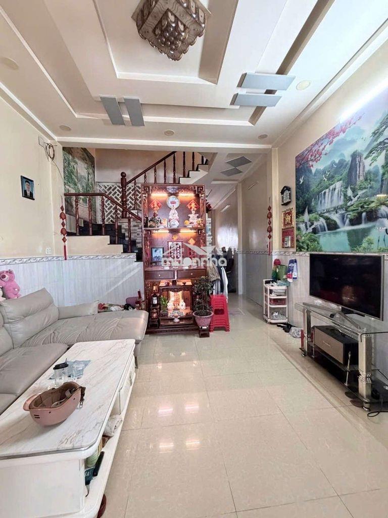 Bán nhà 4 tầng - 4pn - 60m2 đường phú định p16 q8