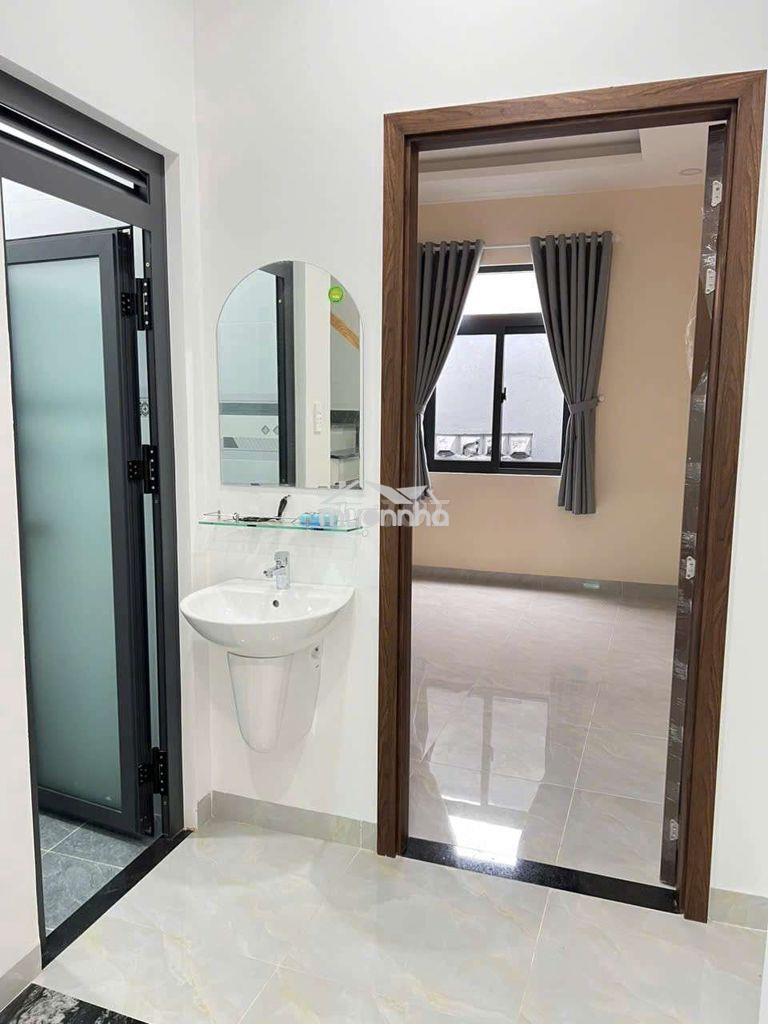 Cho thuê nhà nguyên căn 4 phòng ngủ 4 máy lạnh hẻm xe hơi - 3