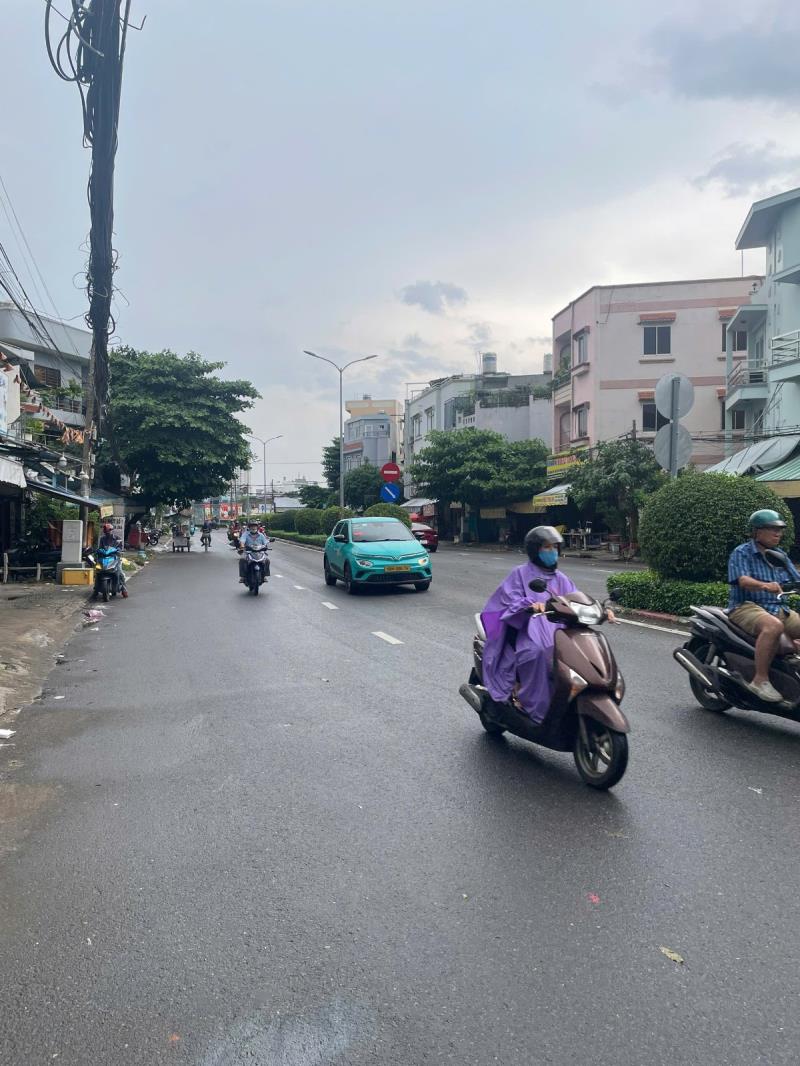 65m2 - hẻm xe hơi - 4.1 tỷ - liên tỉnh 5 - p chánh hưng
