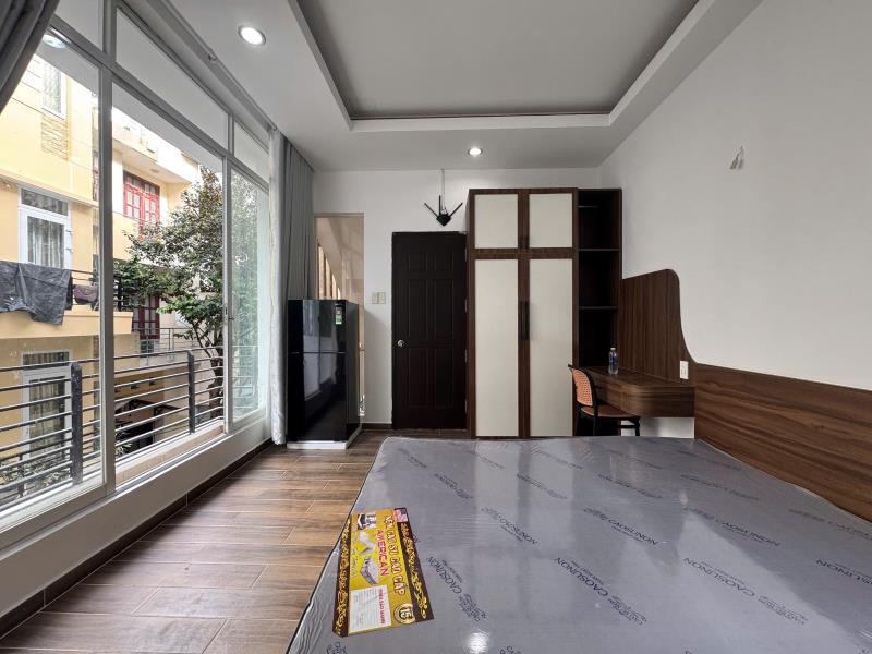 Cho thuê căn hộ ban công mới 100% gần chợ bà chiểu, tiện đi q1, q3, pn - Ảnh 3