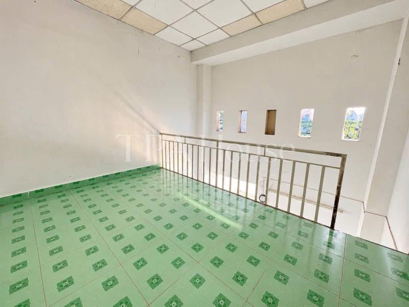 Cho thuê phòng duplex gác cao cửa sổ thoáng ngay ung văn khiêm - Ảnh 2
