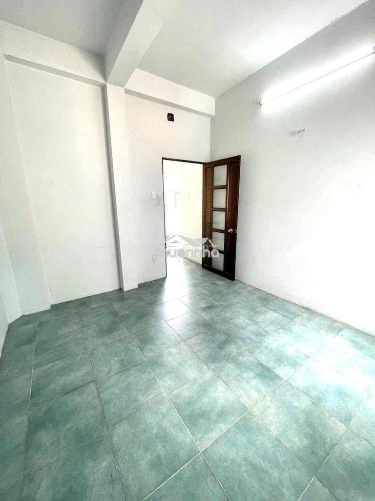 Hoà hưng quận 10 -4pn -3wc 13tr - 4