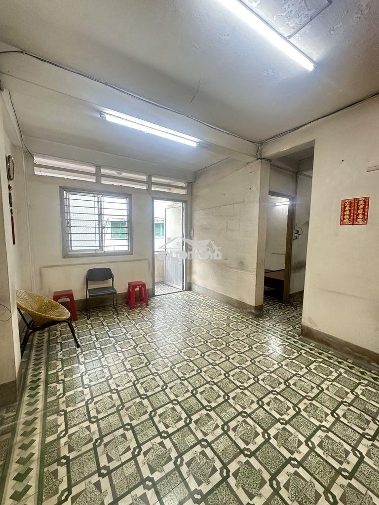 [3017] nhà chung cư xóm cải, đường nguyễn trãi quận 5