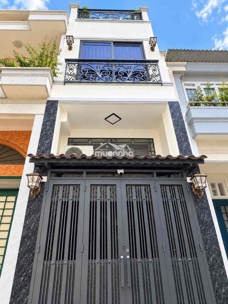 Đây là căn nhà ngon nhất tại trần hưng đạo, quận 1