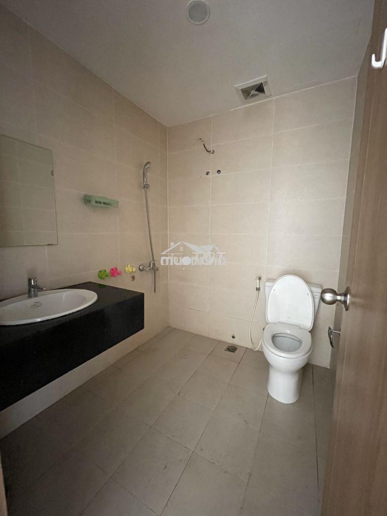 Charmington cho thuê 1pn trống 14tr, full 16tr còn bớt, có ban công - Ảnh 4