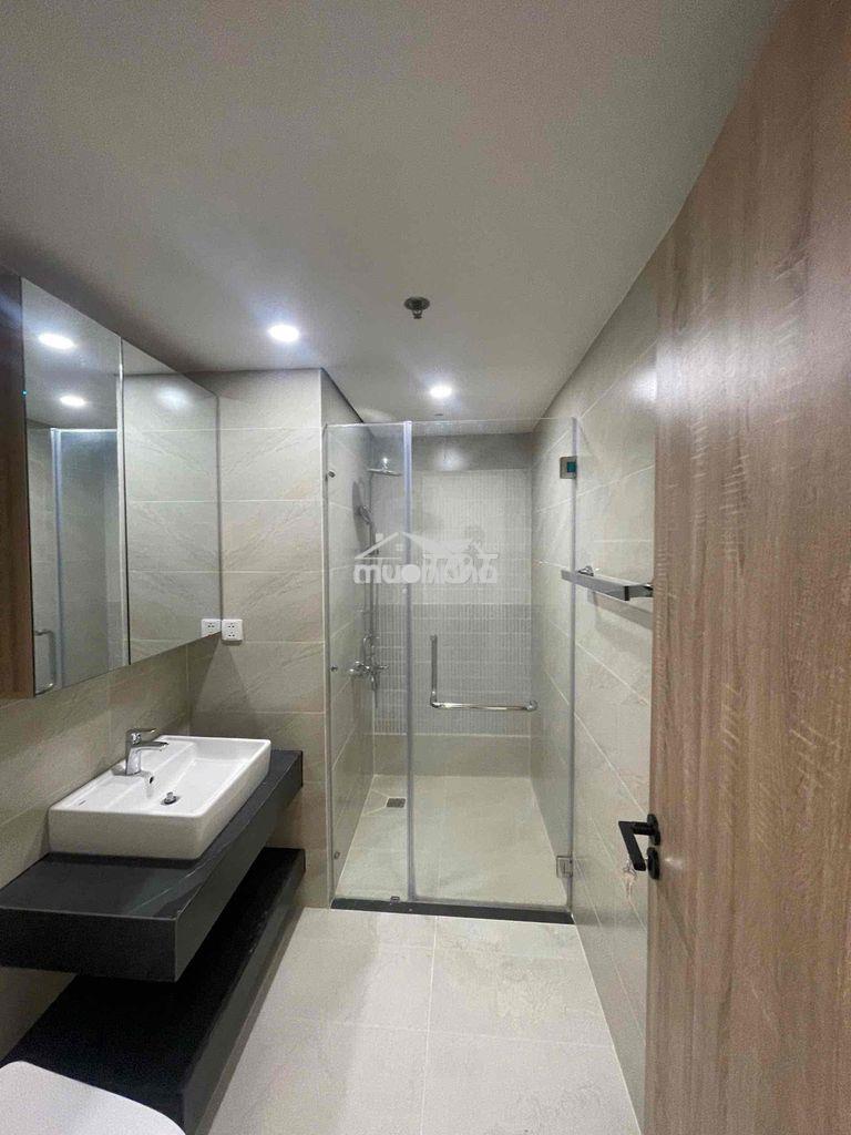 Bán căn hộ 2 phòng ngủ 105m2 city garden sổ hồng sẵn