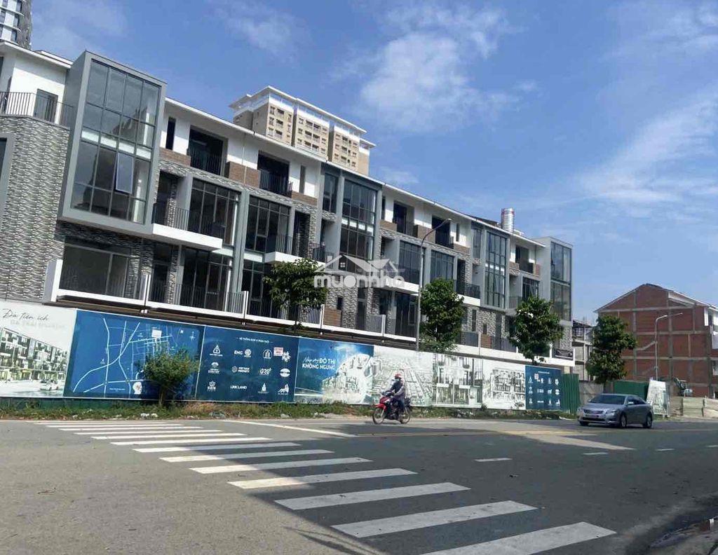Bán nhà phố 2 mặt tiền chuẩn âu ngay vòng xoay metro thành phố mới bd - Ảnh 2