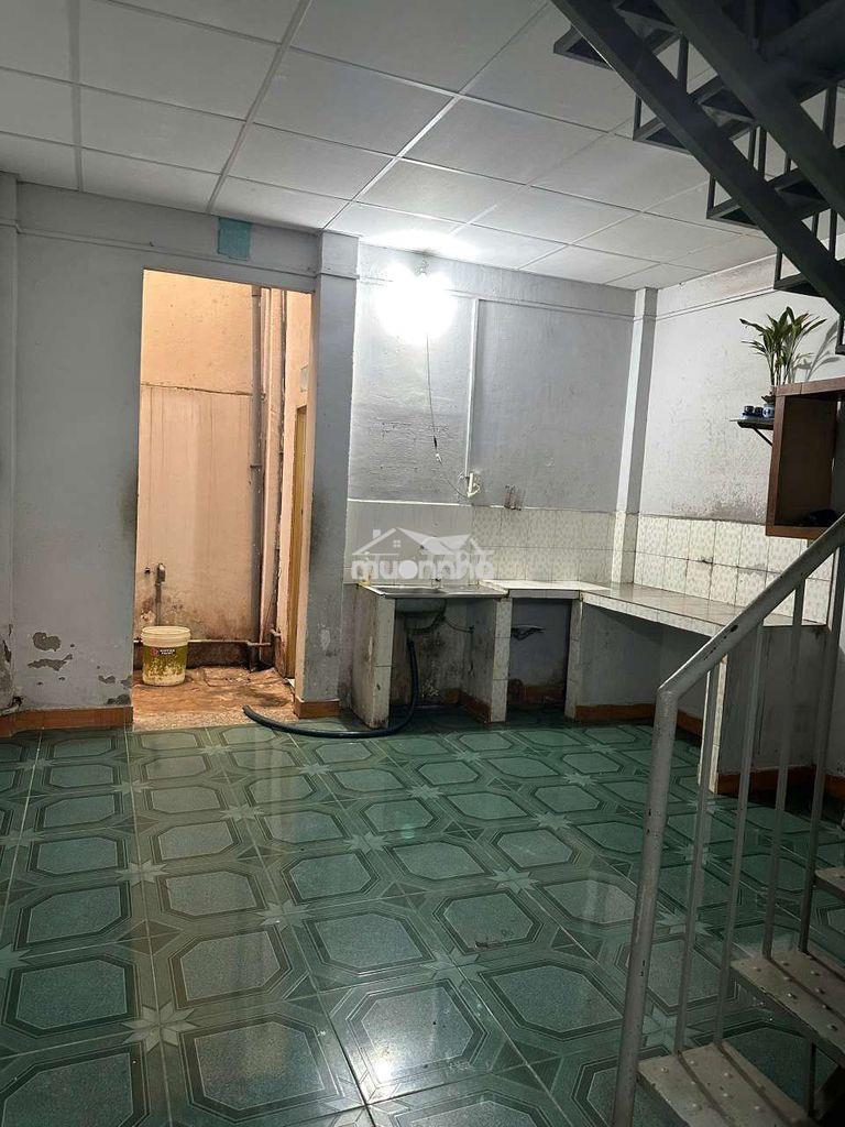 Nhà cấp 4 gác lửng gần cầu sóng thần và chợ thủ đức, p.an bình dĩ an - Ảnh 3