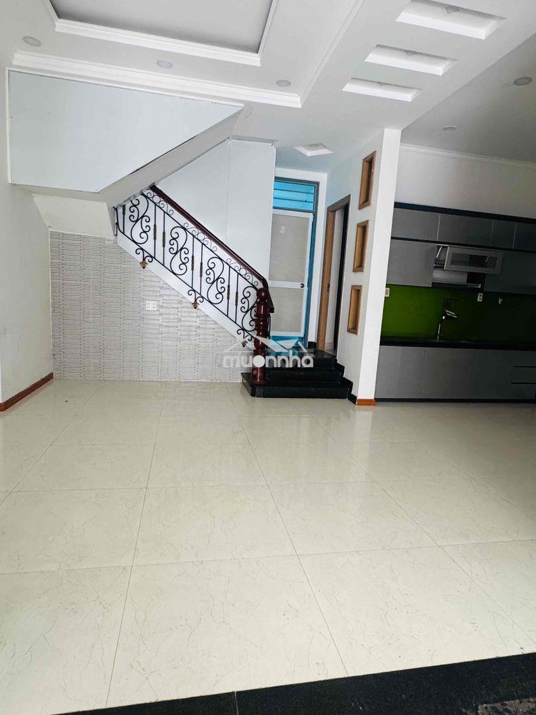 Nhà siêu rộng sân 2 xe hơi 7,5x15 4pn ngay chợ cầu đồng - Ảnh 2