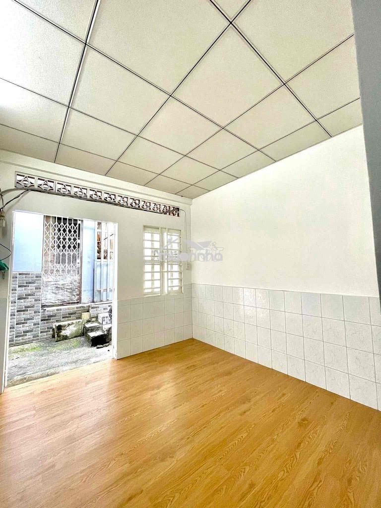 Cần bán gấp nhà 1trệt 1 lầu - 2