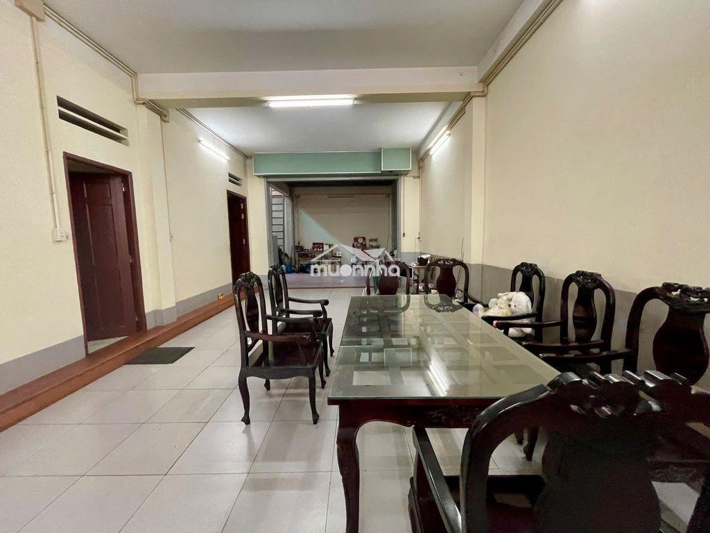 Tòa nhà 4 tầng - gần 800m2 - ngay khu hành chính dĩ an - quảng trường - Ảnh 2