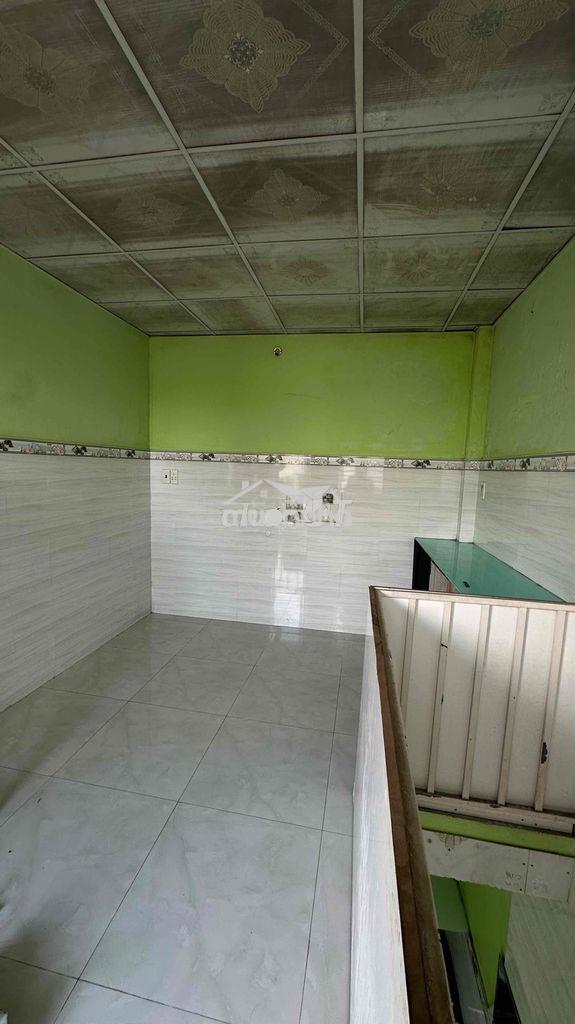 Cho thuê nhà trệt lầu ngã 5 khu công nghiệp vĩnh lộc - 2