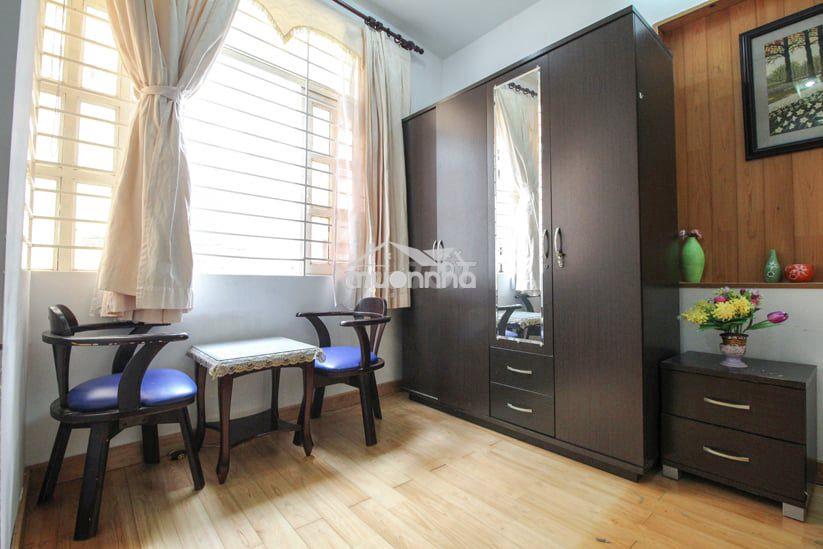 Cho thuê nguyên tầng 1  ban công đủ nội thất đường trần đình xu quận 1 - Ảnh 4