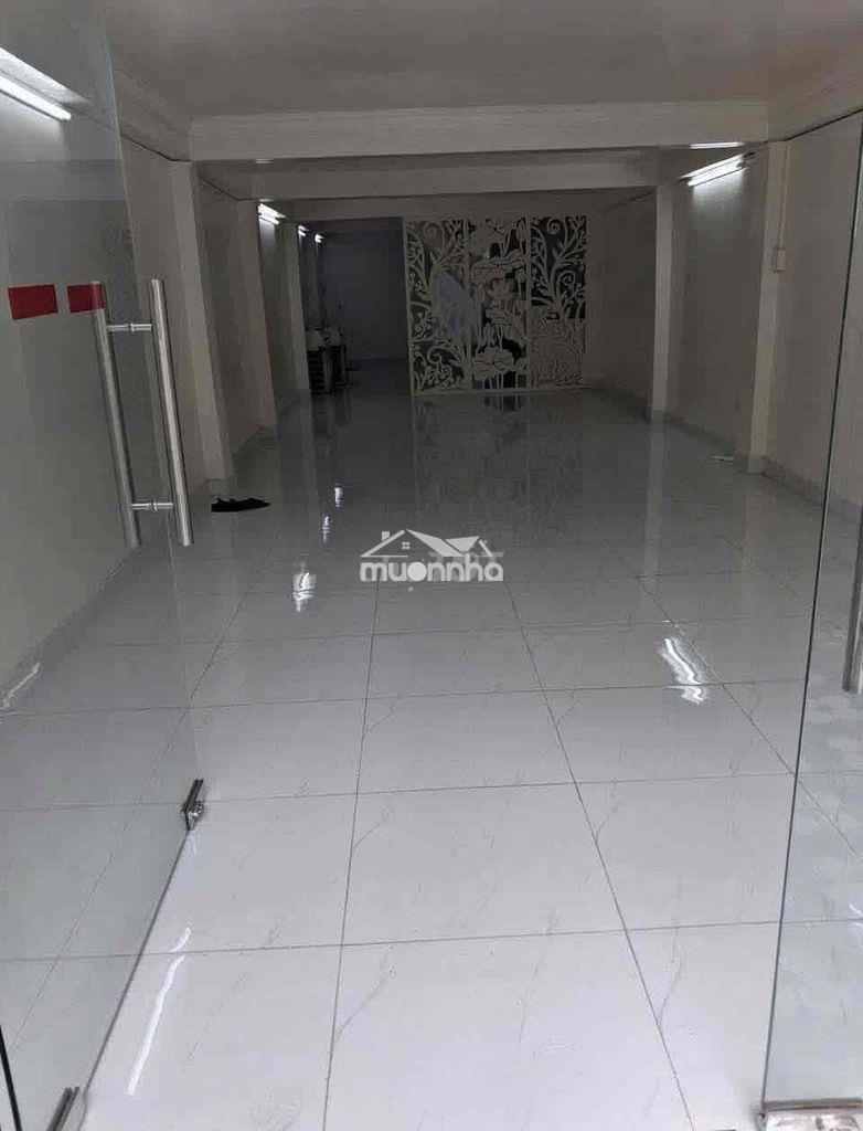 Đường 8m sát khu thạch lam 4x20m 1 lầu 13tr 4 phòng