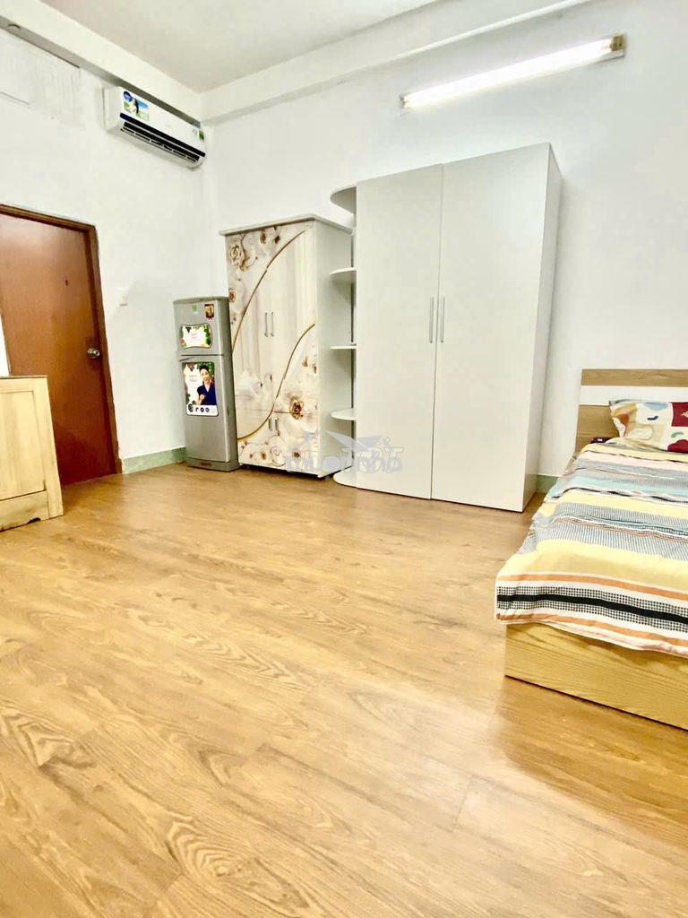Chdv full nội thất cửa sổ thoáng mát đường c18, tân bình chỉ 4tr5 - Ảnh 2