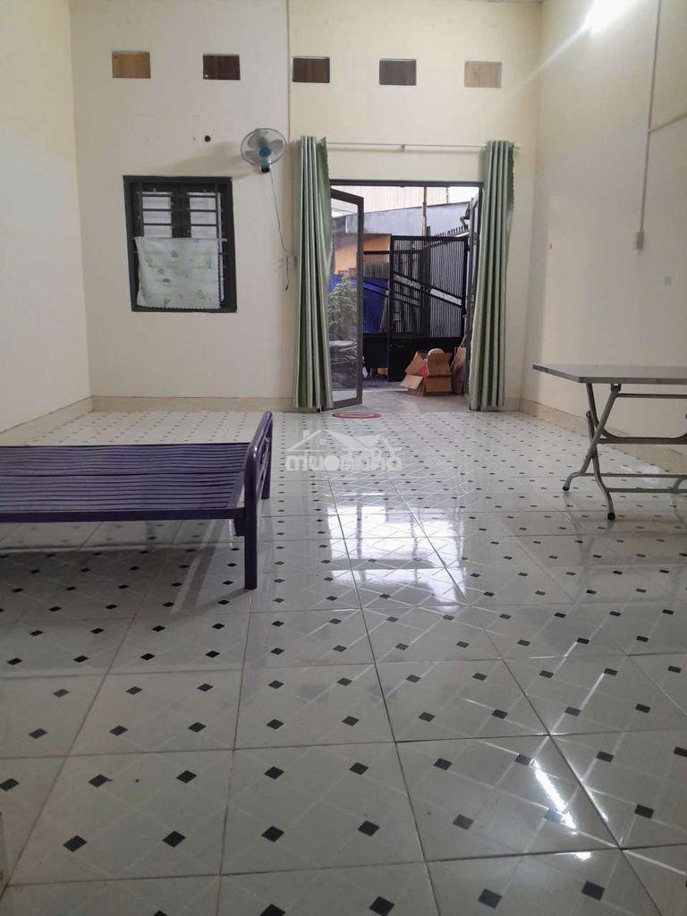 Nhà trệt gác 75m2 giáp kdc hồng long, hiệp bình 6tr
