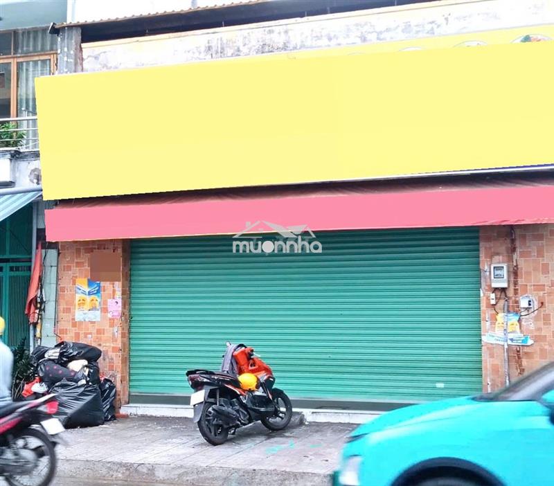 Mặt tiền nơ trang long 7m ngang có gác lửng vỉa hè rộng cho mở quán ăn