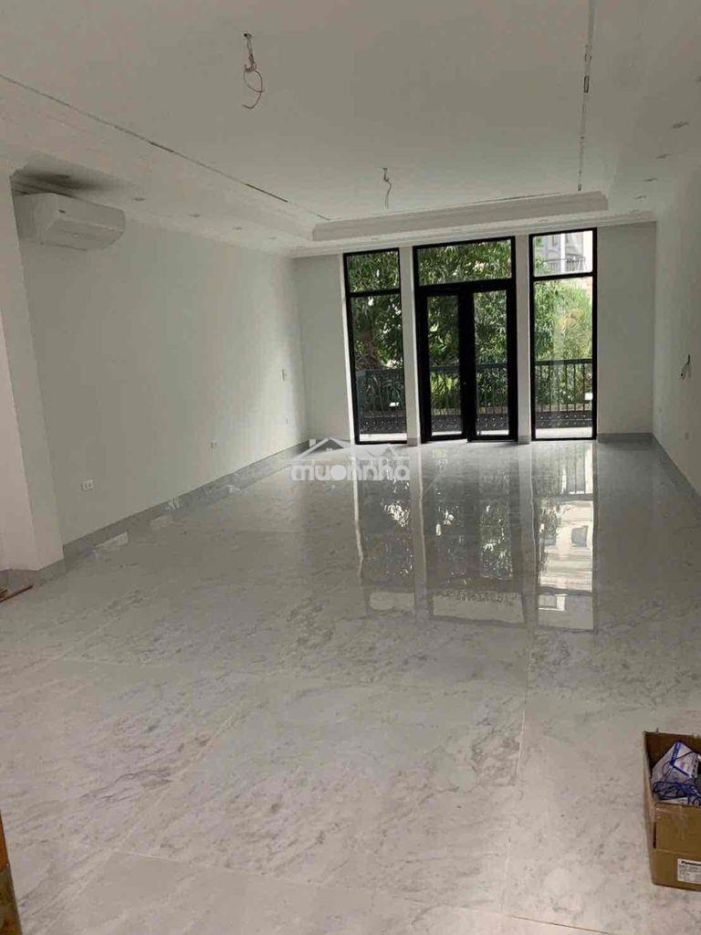 Cho thuê nhà hoàn thiện thang máy dt rộng - 4