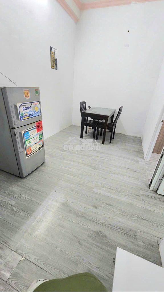 Nguyên lầu 2 phòng ngủ ban công, máy giặt riêng 60m2 7tr5/tháng - Ảnh 4