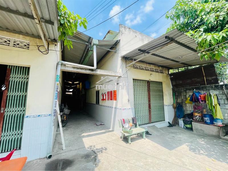 Kẹt tiền bán gấp dãy trọ 12 phòng 850 triệu sở hữu ngay 333m²