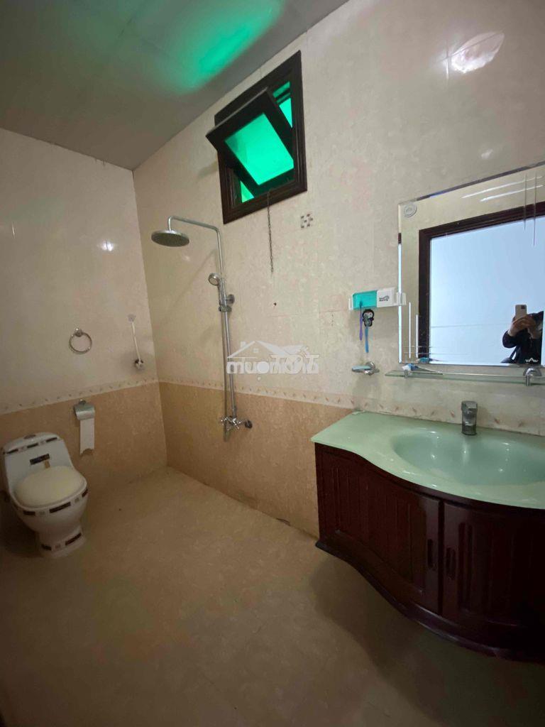 Cho thuê biệt thự :10x20:4pn,4wc kế đh bình dương-khu k8 hiệp thành - 3