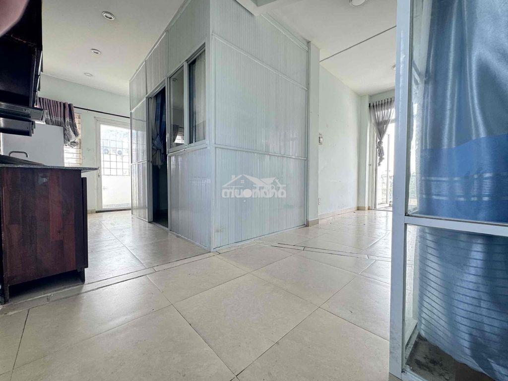 Cho thuê căn 2pn,bancon 60m2 ngay cầu nhị thiên đường - Ảnh 4