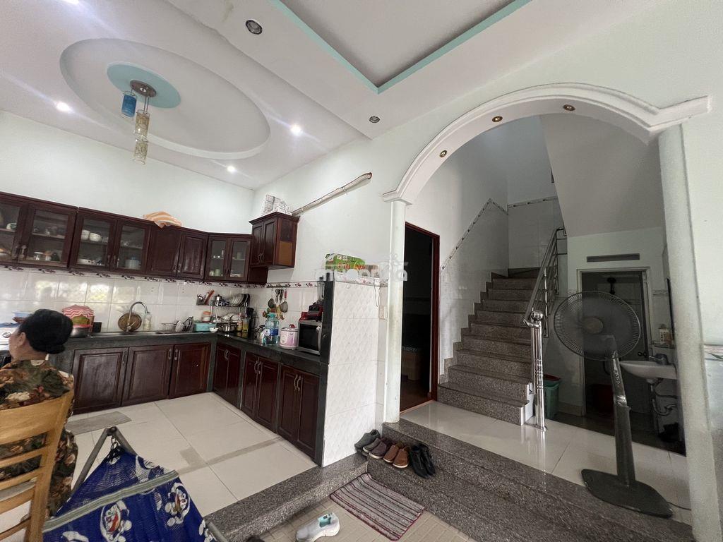 Nhà 2 tầng đúc hẻm xe hơi trong nhà,7,5x11,hoàn công,linh tây, thủ đức - Ảnh 4