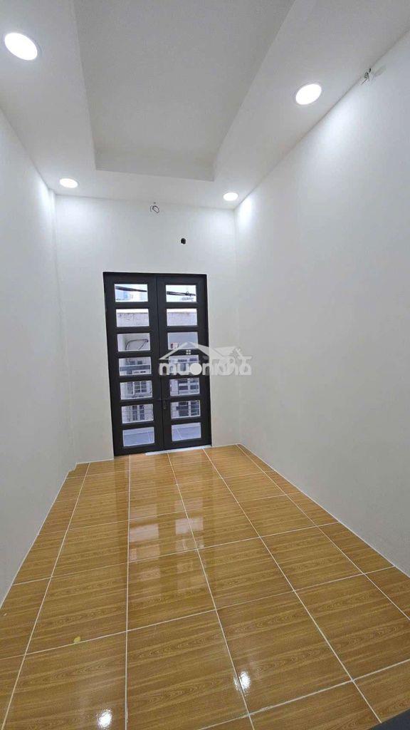 Nhà 3 lầu sổ riêng hoàn công đầy đủ bùi viện quận 1 - 2