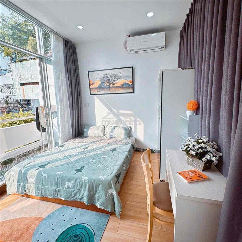 Cho thuê phòng khu thị nghè giáp q1_gần ngã tư hàng xanh_1pn 40m2