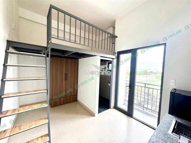 Trống sẳn studio full nội thất bancol quận 11 sát quận 10, quận 5