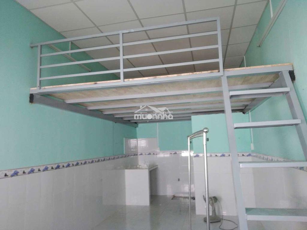 Nhà trống,hẻm xe hơi,yên tỉnh - 3