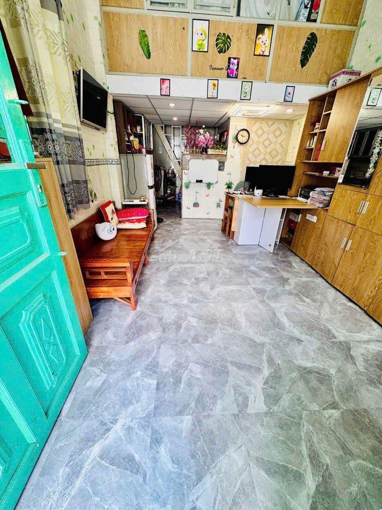 Nhà xinh, hẻm xe hơi khu chợ vải phú thọ hoà, giá rẻ , hiếm có - Ảnh 4