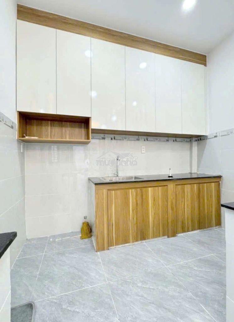 Nhà 2 tầng - 25m2 - hẻm an ninh - gần bệnh viện bình tân -nhỉn 2ty tl - 2