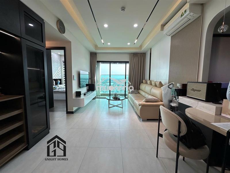Cho thuê căn hộ cao cấp 2pn delasol q4, nội thất xịn, view sông