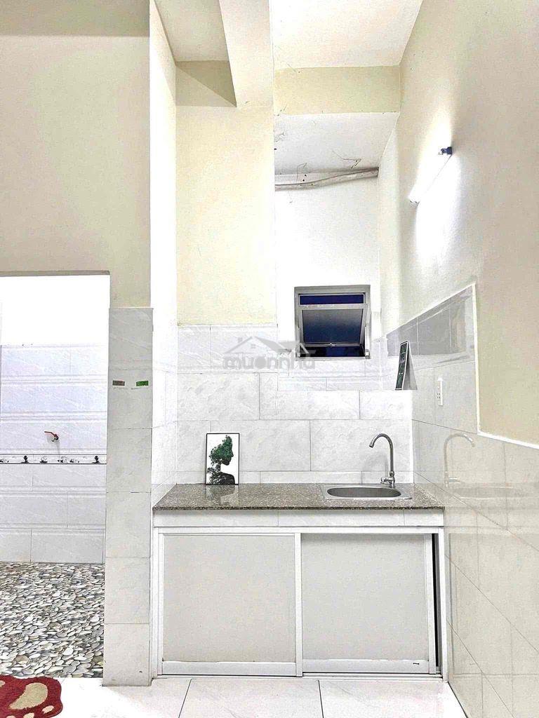 Phòng trọ 40m2 ở thoải mái 4ng - Ảnh 4