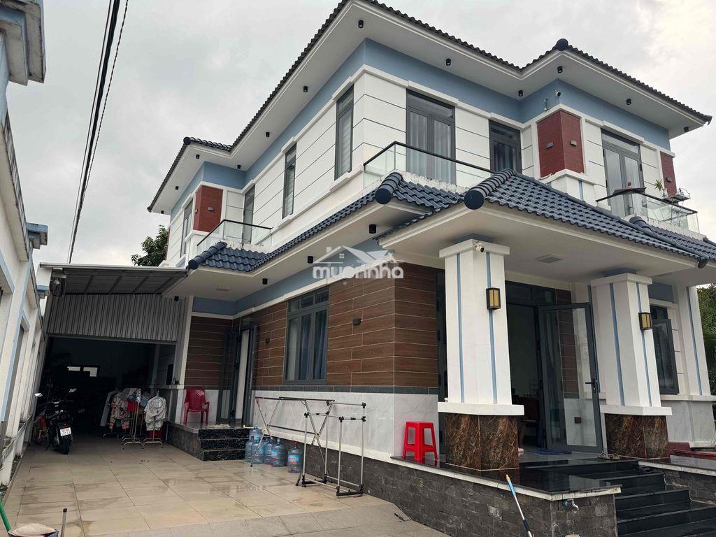 Chính chủ cần bán nhanh biệt thự gốc 2 mặt tiền - 3