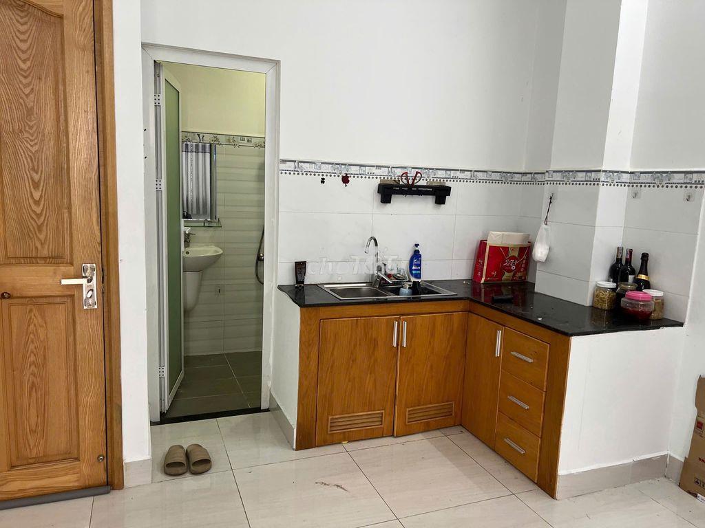 Phòng sẵn, full nội thất, ban công (tân hương). - Ảnh 3