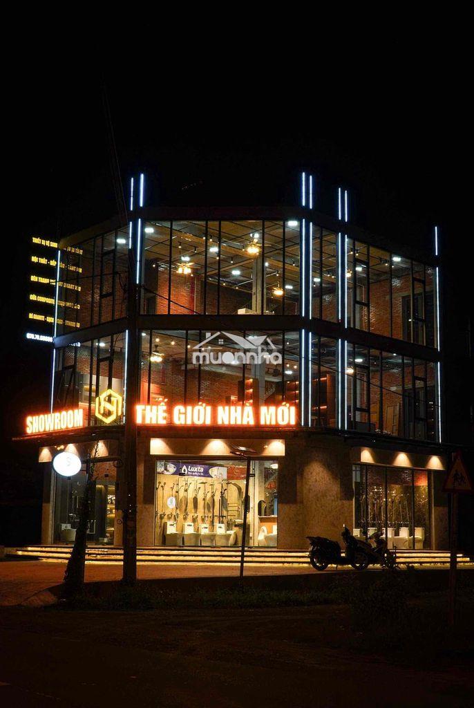 Bán căn showroom đang hoạt động kinh doanh. - 4