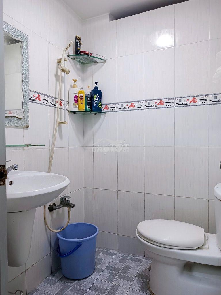 Chính chủ bán gấp nhà sổ hồng riêng phường thới an quận 12 tp.hcm - Ảnh 4