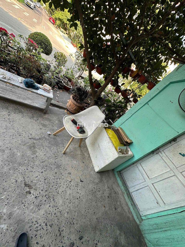 Cho thuê nhà trống hẻm dương bá trạc 6 triệu