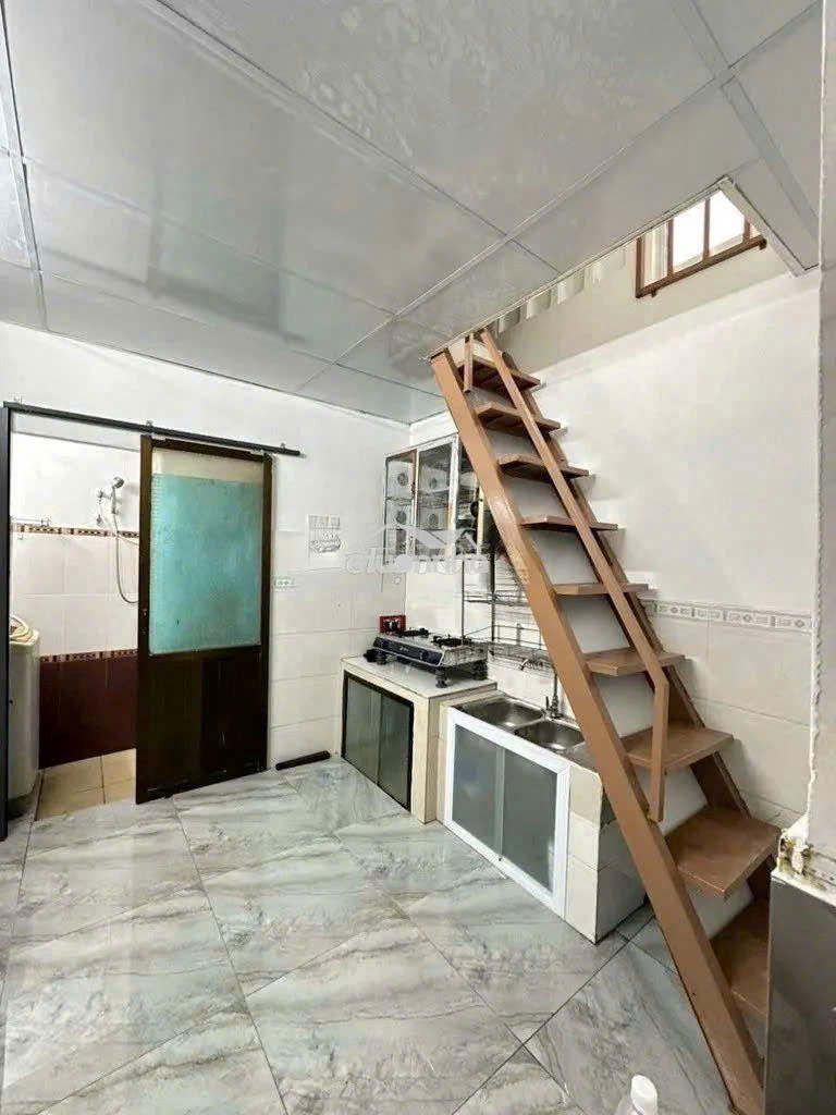 [Quá rẻ] cách mạng tháng tám 1 trệt 3 lầu 3 phòng ngủ 2wc - Ảnh 2