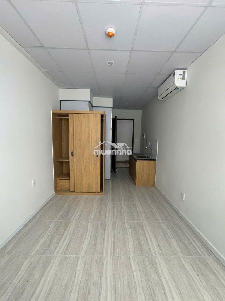 Phòng studio máy lạnh + tủ đồ + bếp