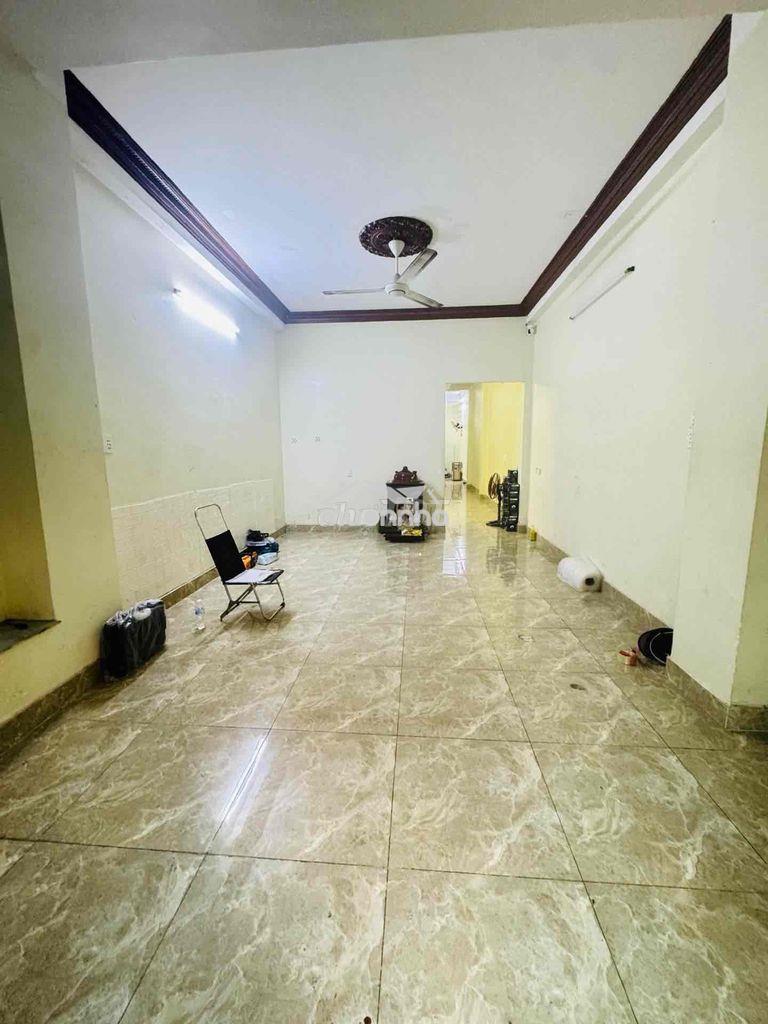 Hẻm nhựa 8m an ninh 80m2 2 tầng giá hơn 6 tỷ - 3