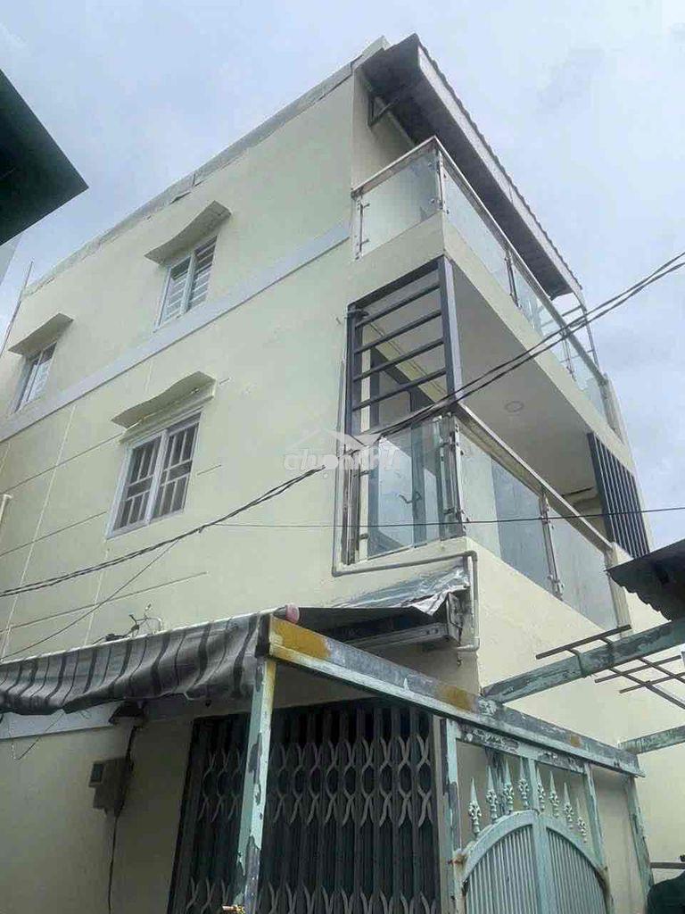 Nhà quận8  1trệt 2lầu   giá 2ty680