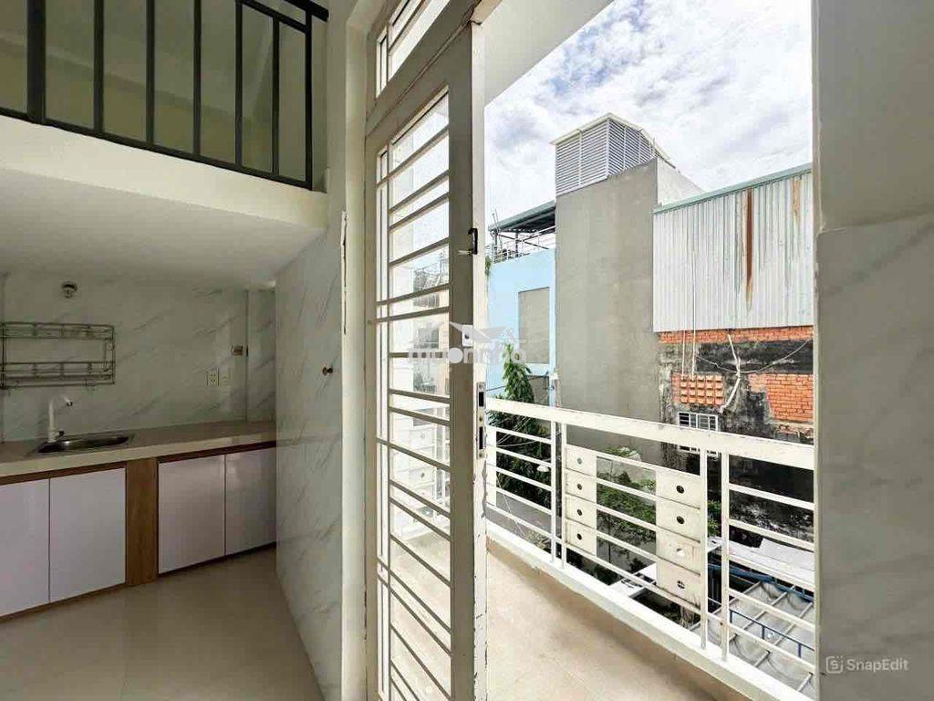 Phòng gác bancong cửa sổ ngay hoàng hoa thám - etown cộng hoà - Ảnh 4