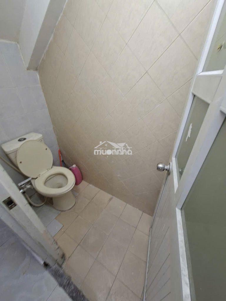 Nhà hẻm nguyễn tri phương, trệt 2 lầu, 2pn 3wc, 4x14m, 20tr - 3