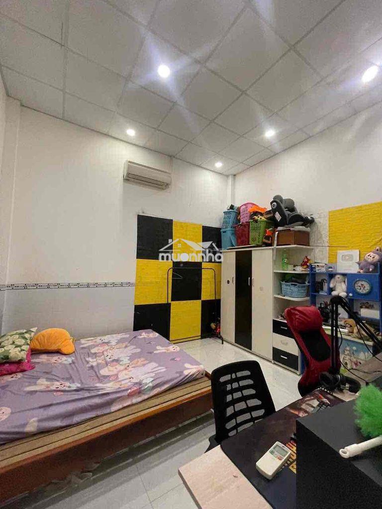 Bán căn nhà cấp iv gần cầu quay - Ảnh 2